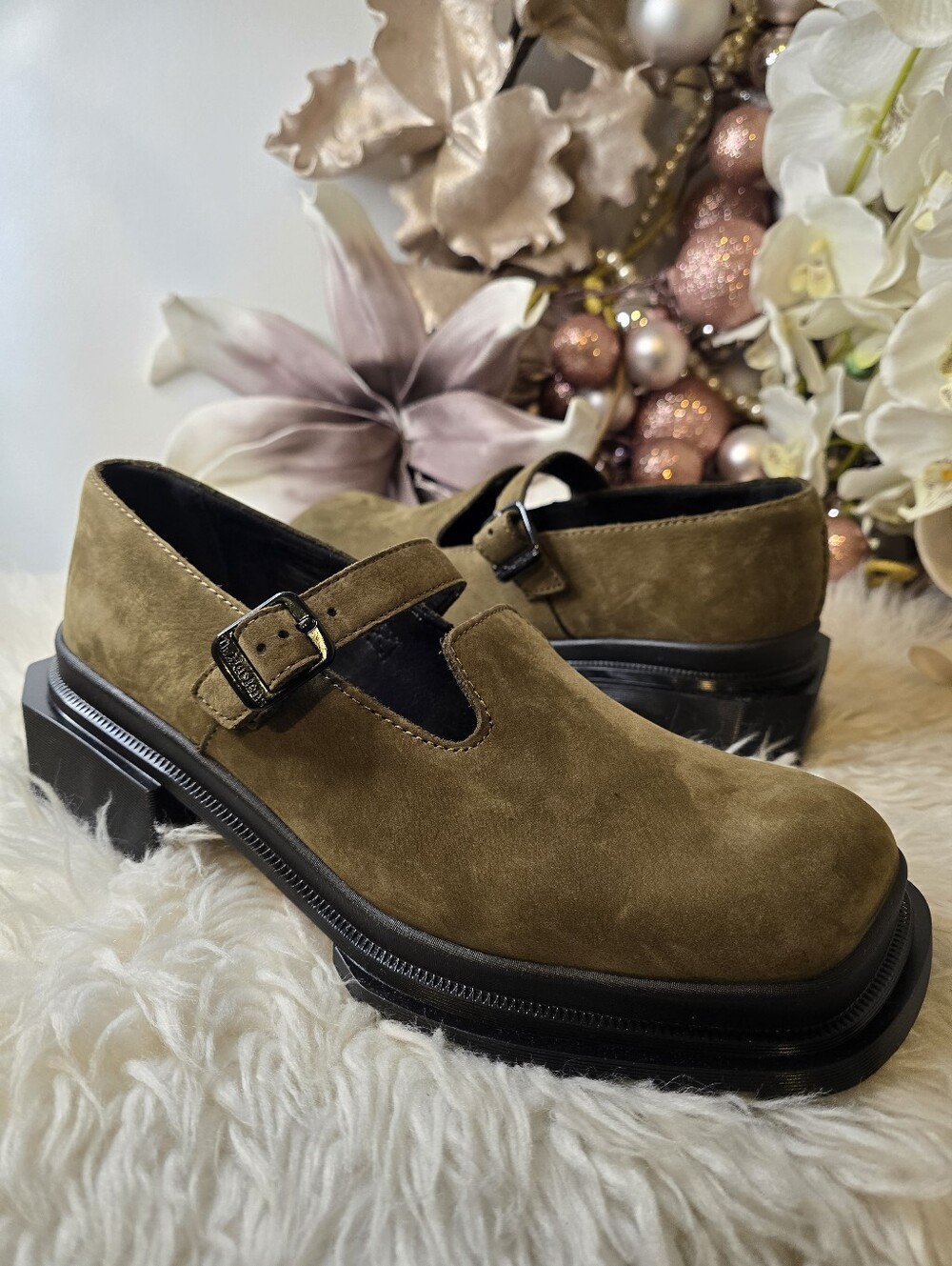 Dr. Marten's Mavbole Mary Jane DMS Suede OLIVE Women's 9 Autumn Fall - Picture 5 of 6